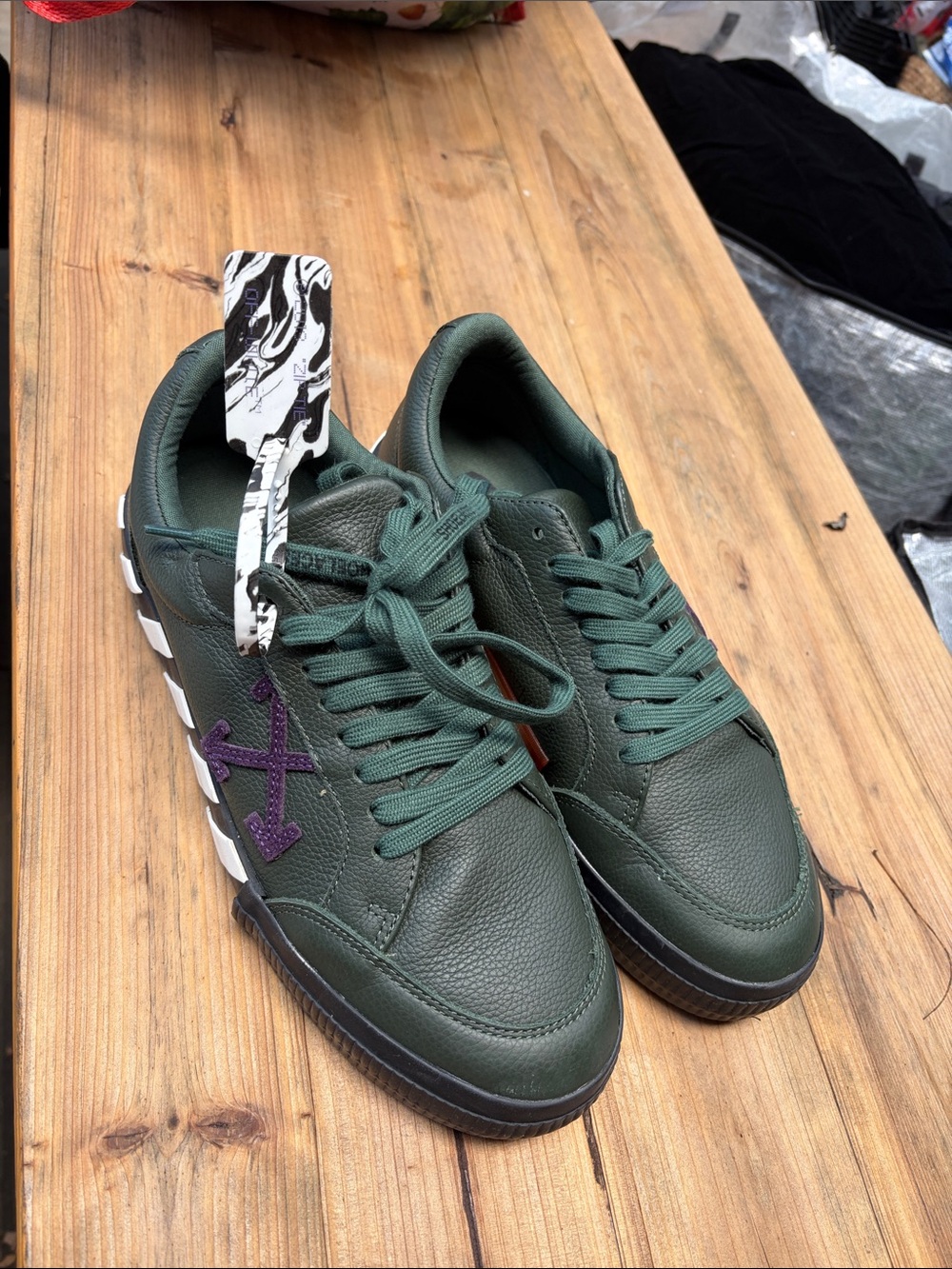 Off white Men's Green Leather Low-Top Sneakers with Purple Accent Virgil abloh